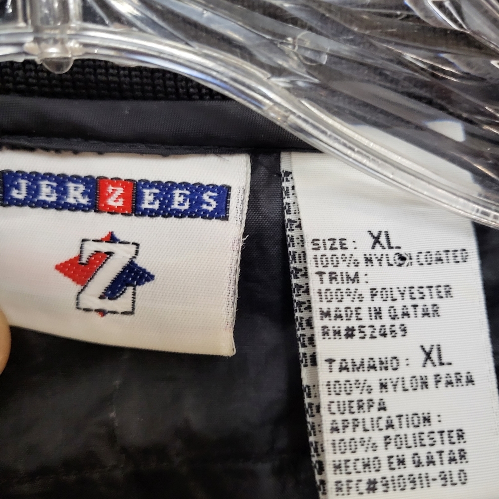 Vintage Jerzees Half Zip Pullover Wind Breaker - image 4